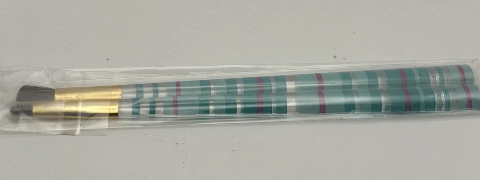 雅诗兰黛条纹手柄化妆刷两件套-全新/密封 — 第 3/3 张图片