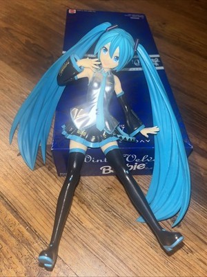 Hatsune Miku Project DIVA-X HD Super Premium Figure 10th Anniv.