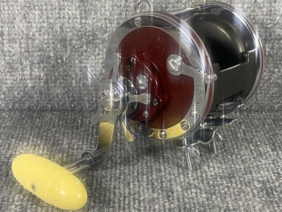 Penn Senator 113H 4/0 Special Fishing Reel Red Great Working Condition USA