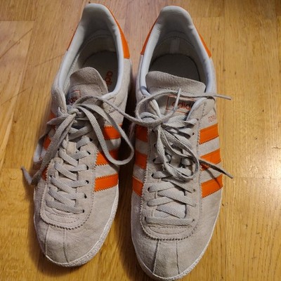 TOP! Wie NEU!Adidas Originals   Topanga Grey Orange Suede UK Size 8 2016