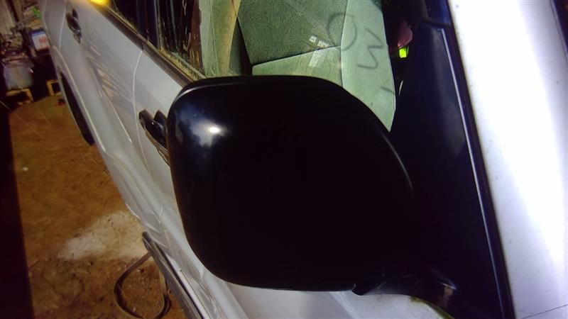 Passenger Side View Mirror Power Non-heated Fits 01-06 MONTERO 5569413