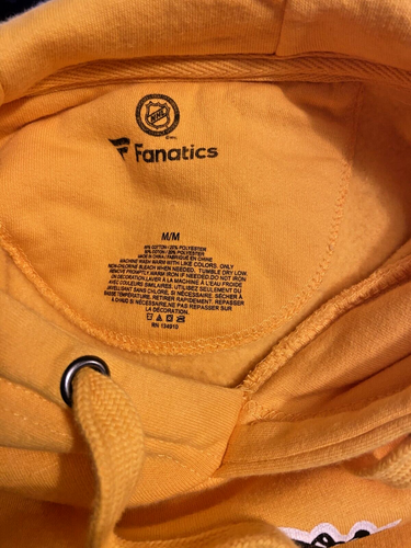 EUC Pittsburgh Penguin Boys Hooded sweatshirt MALKIN 71 Hockey Black Gold medium - Picture 6 of 6