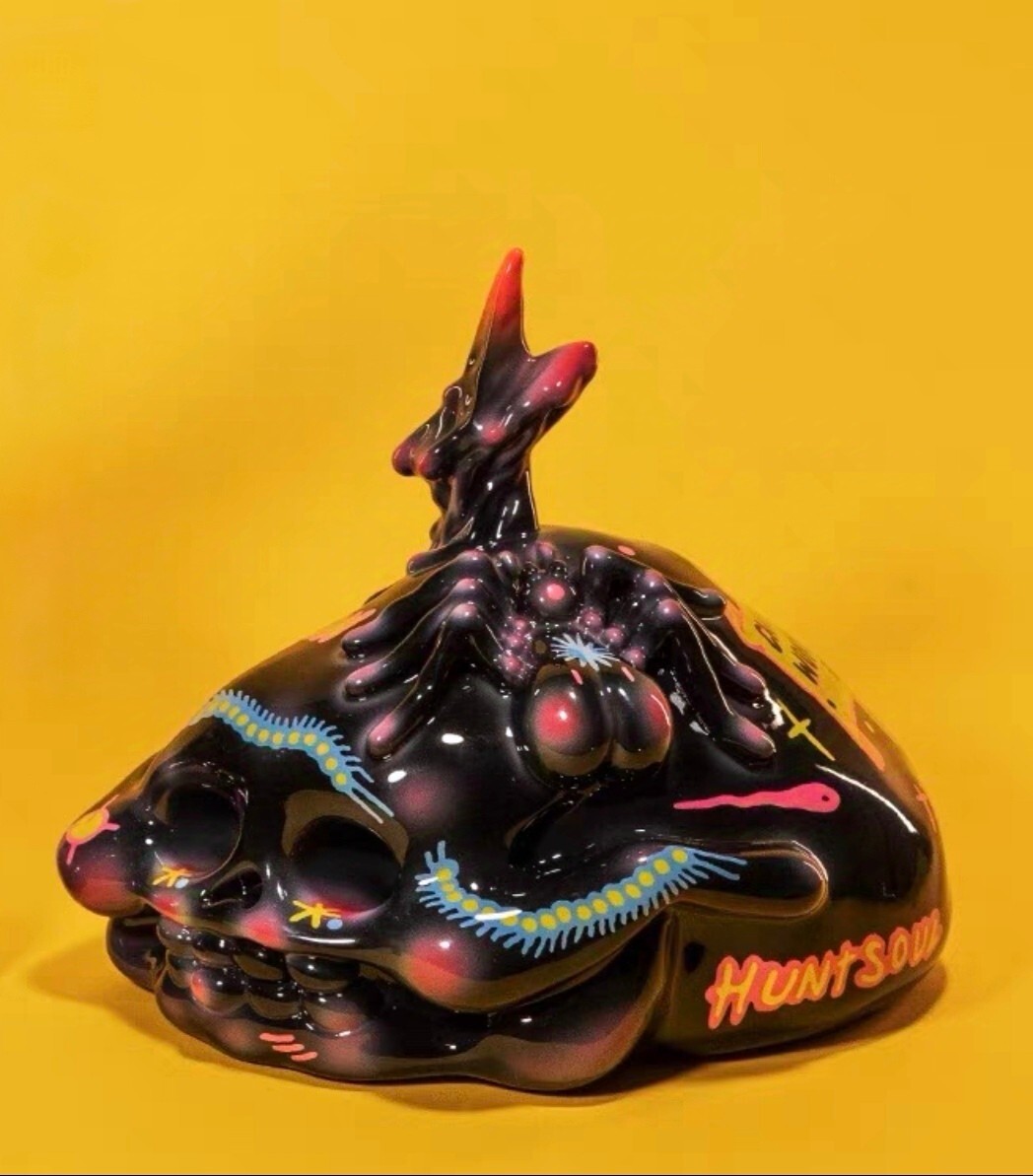 HuntSoul X Plastic Friends Treasure Mountain Black Version Sofubi