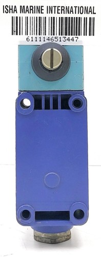 Telemecanique XC2-JC Snap Action Limit Switch Rotary Lever Metal - 第 1/9 張圖片