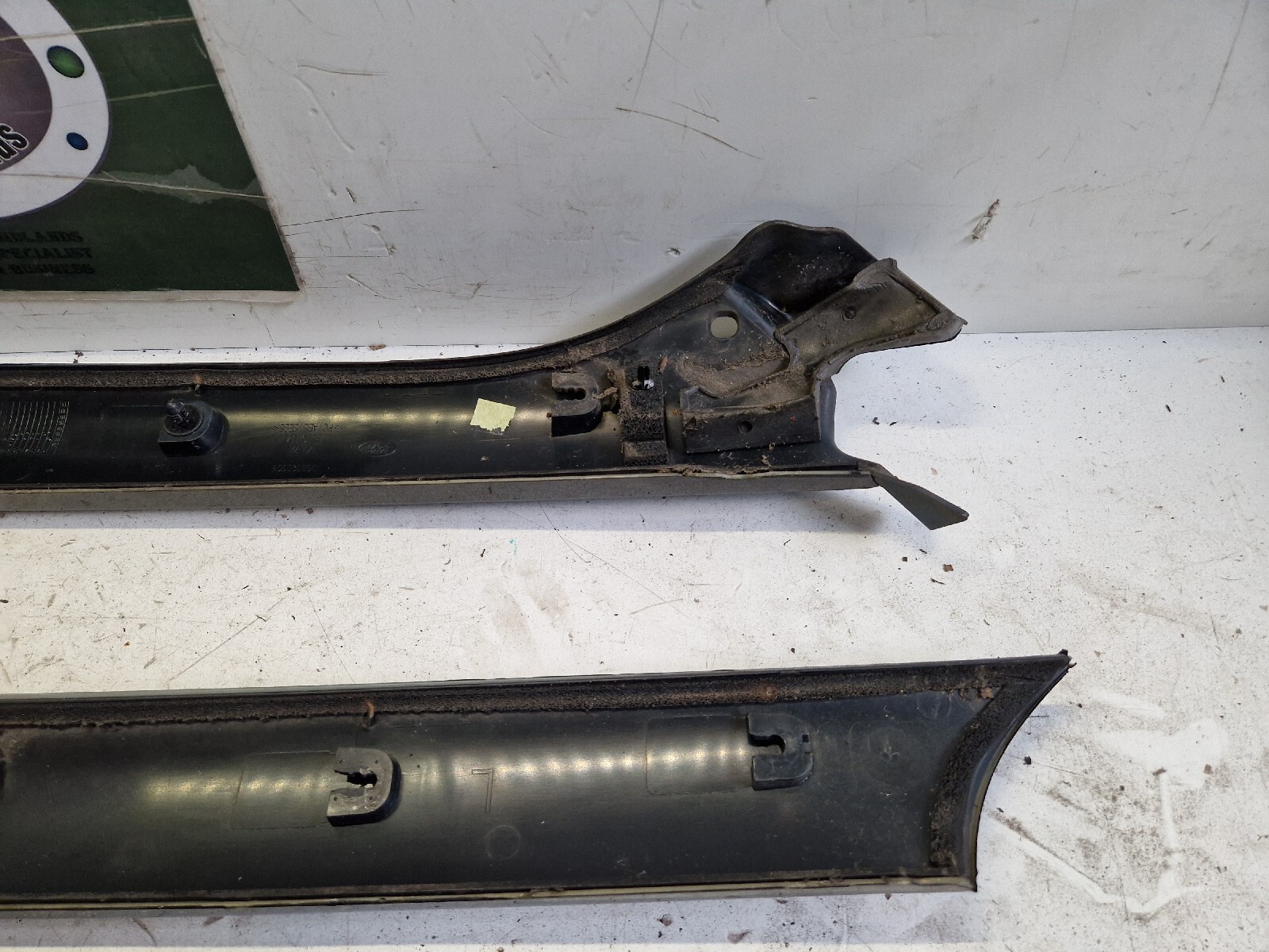 RANGE ROVER SPORT FRONT WINDSCREEN PILLARS DCB000315 DCB000305 eBay