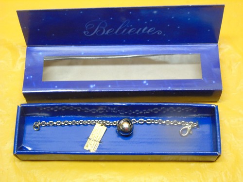 Vintage RARE 2004 Polar Express Charm Bracelet NIB - Picture 4 of 8