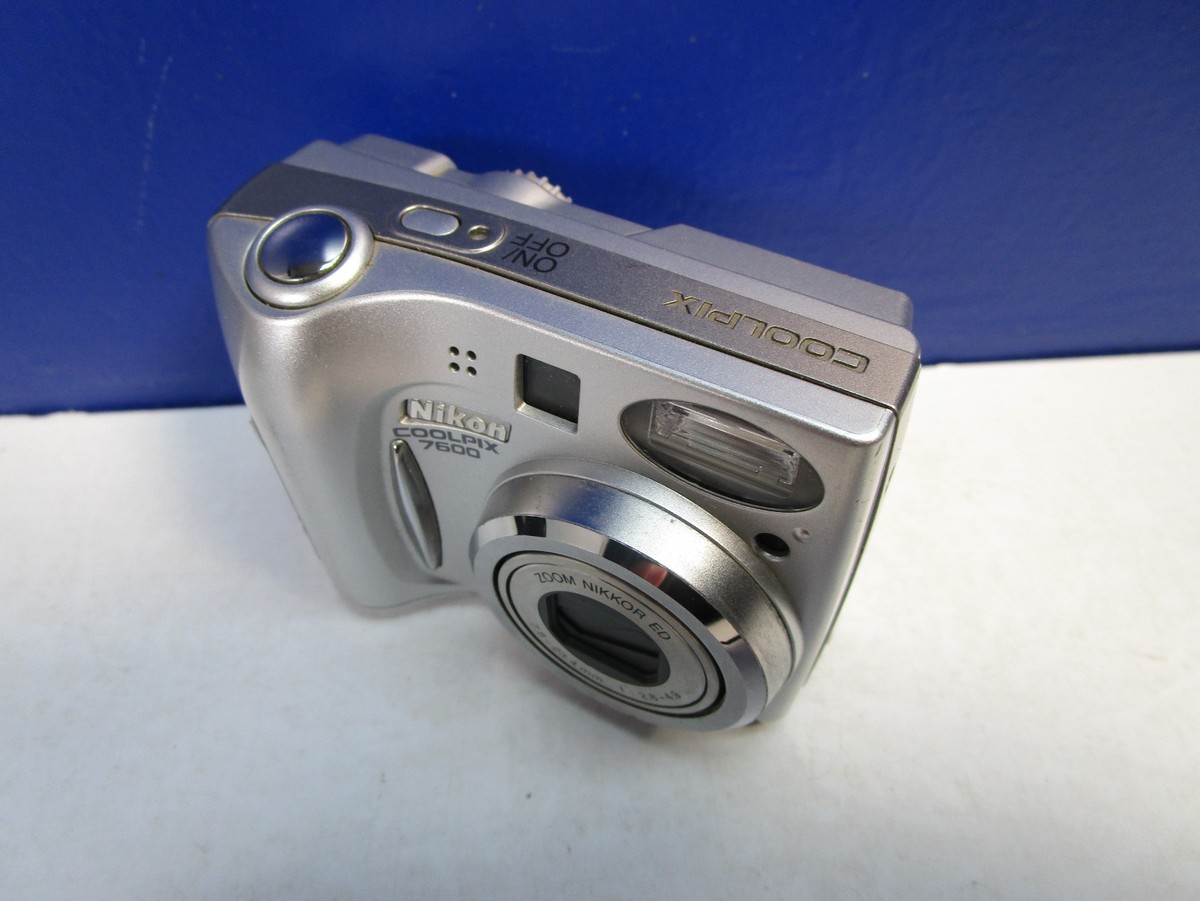 【美品】Nikon COOLPIX 7600 コンパクトデジタルカメラ Amazon | Nikon Coolpix 7600 7MP デジタルカメラ 光学ズーム3倍