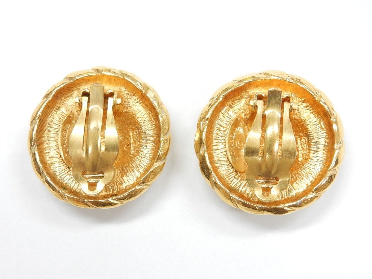 CHANEL Earrings Coco Mark Earrings Gold Color Round Accessories w/Storage Box thumbnail 3