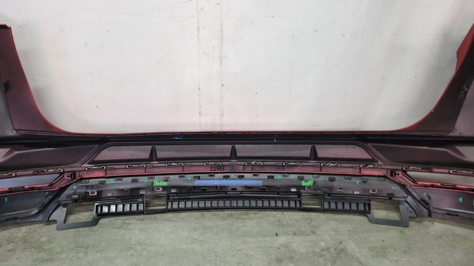 Lamborghini Urus 2023-2025 Rear Bumper