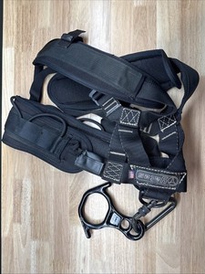 Yates Tactical NFPA Padded Seat Harness Rappel/Rescue With Plate/ Carabiner