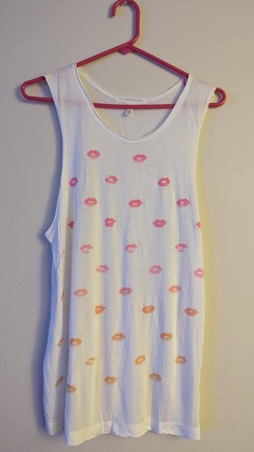 Victoria's Secret Lips Kiss Print Tank Top Ladies Medium