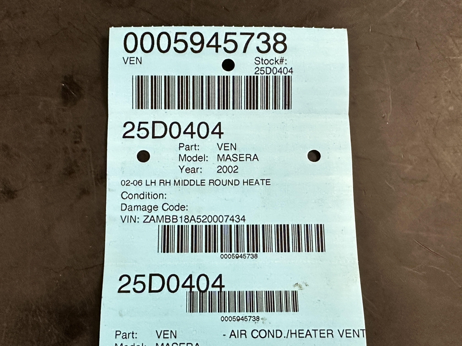 02-06 MASERATI SPYDER LEFT CENTER RIGHT ROUND HEATER AIR CONDITIONER DASH VENTS