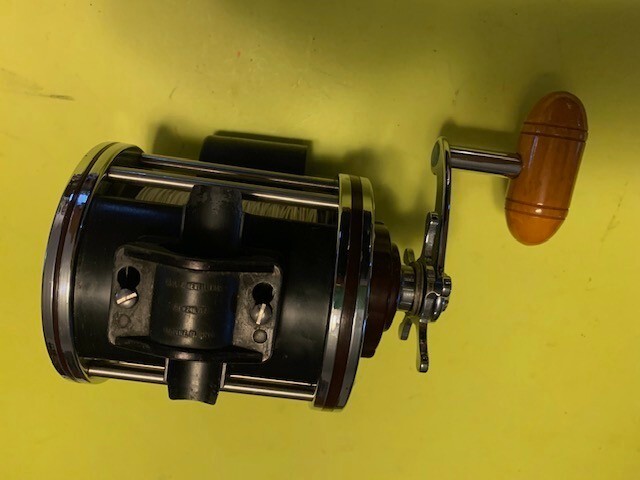 PART 36-114H CLICK BUTTON # 1182991 MOULINET REEL PENN