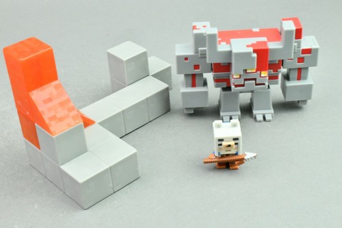 Minecraft Dungeons Redstone Monstrosity Mangle Figure Mattel Ebay