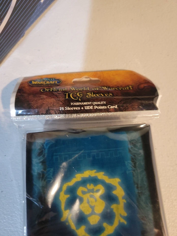 WoW Alliance Sleeves - Box of 12 Packs of  75 (900 total) Standard Size  - New - Image 4 of 4