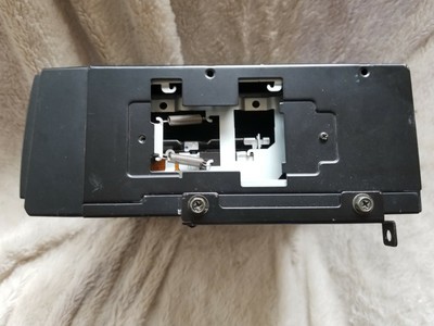 0028202789 MERCEDES BENZ 6 CD Changer Model No Mc3191ev for sale 