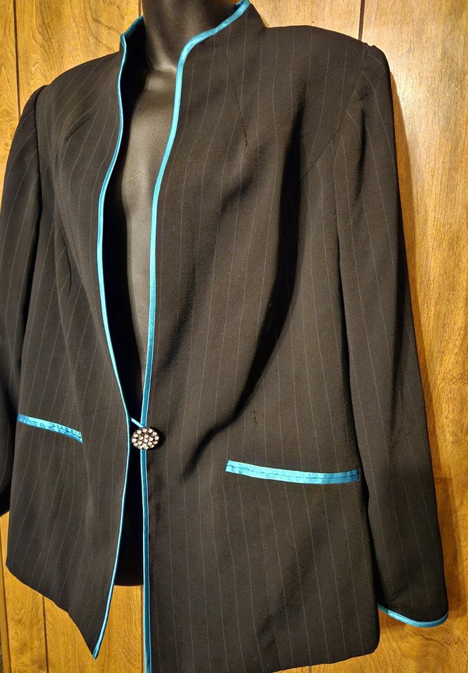 Blazer Dressbarn para mujer talla 14 negro/verde azulado manga larga estrás cuello con botones Foto 4 de 4