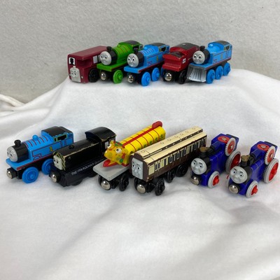 Thomas & Friends Magnetic Wooden Engines and Cars ''Your Choice''