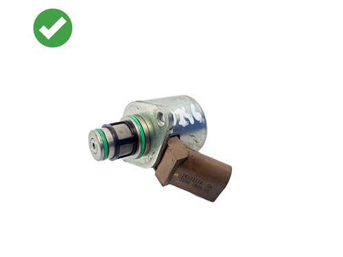 Mercedes-Benz B W246 W242 2013 Fuel pressure regulator 28233374 UKO12974 - 第 1/14 張圖片