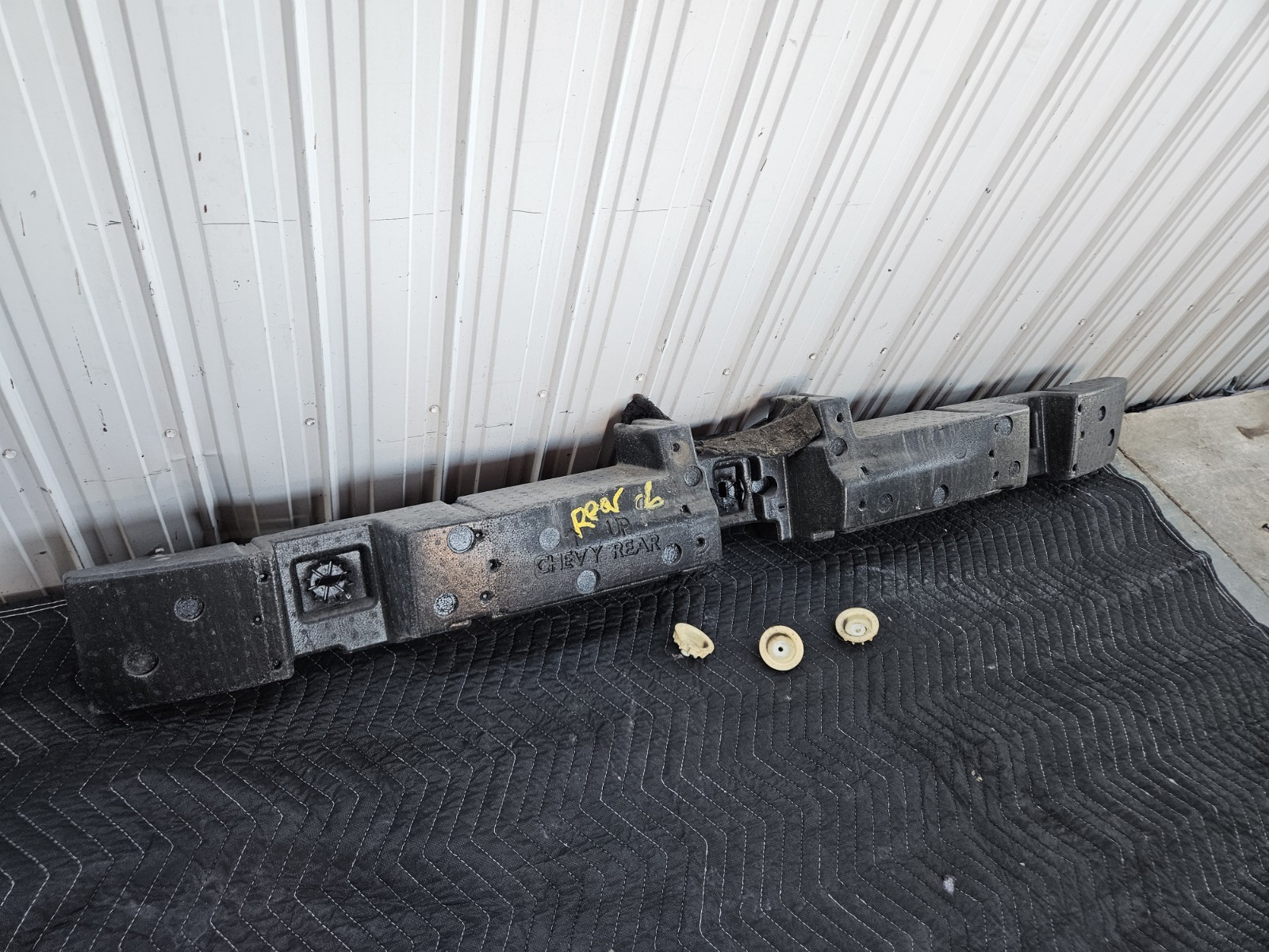 05-13 CHEVROLET CORVETTE C6 REAR BUMPER FASCIA ENERGY FOAM IMPACT ABSORBER OEM