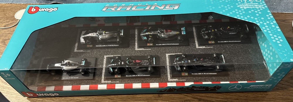 Burago Mercedes AMG Petronas Racing F1 (6) Diecast Car Team Set 1:43