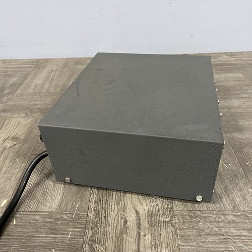 VTG Motorola Radio Walkie Talkie Charger Silver Face Powers On Rare Audio Equip - Picture 4 of 8