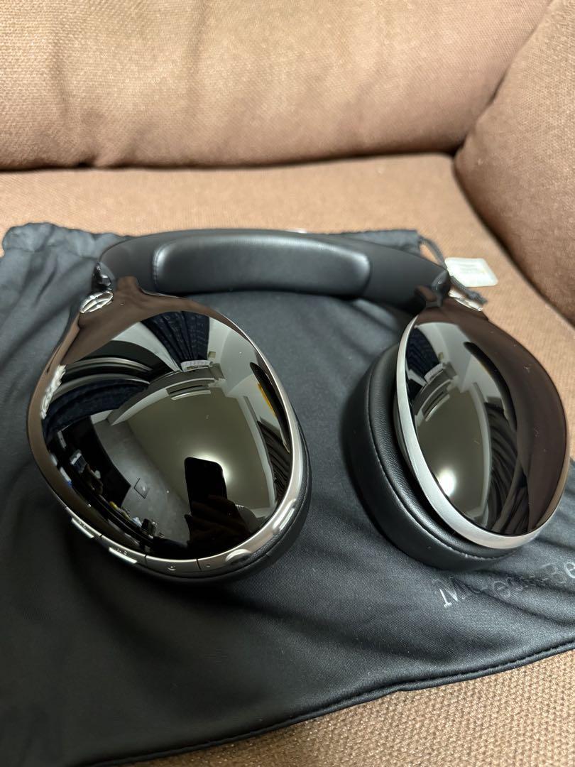 Mercedes-Benz ヘッドフォン 黒 Mercedes-Benz Wireless Headphones (with active noise