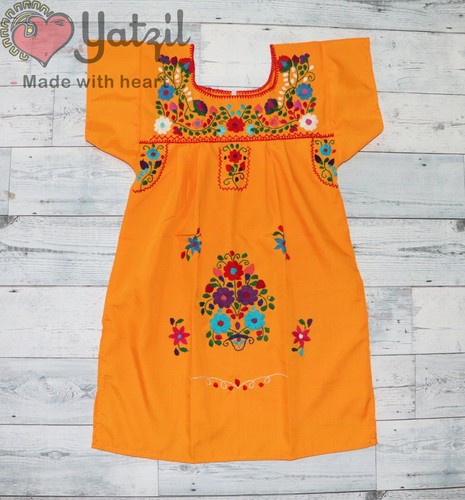 Mexican Girl Dress Peasant Hand Made Embroidered with Multicolored Flowers - Picture 8 of 11