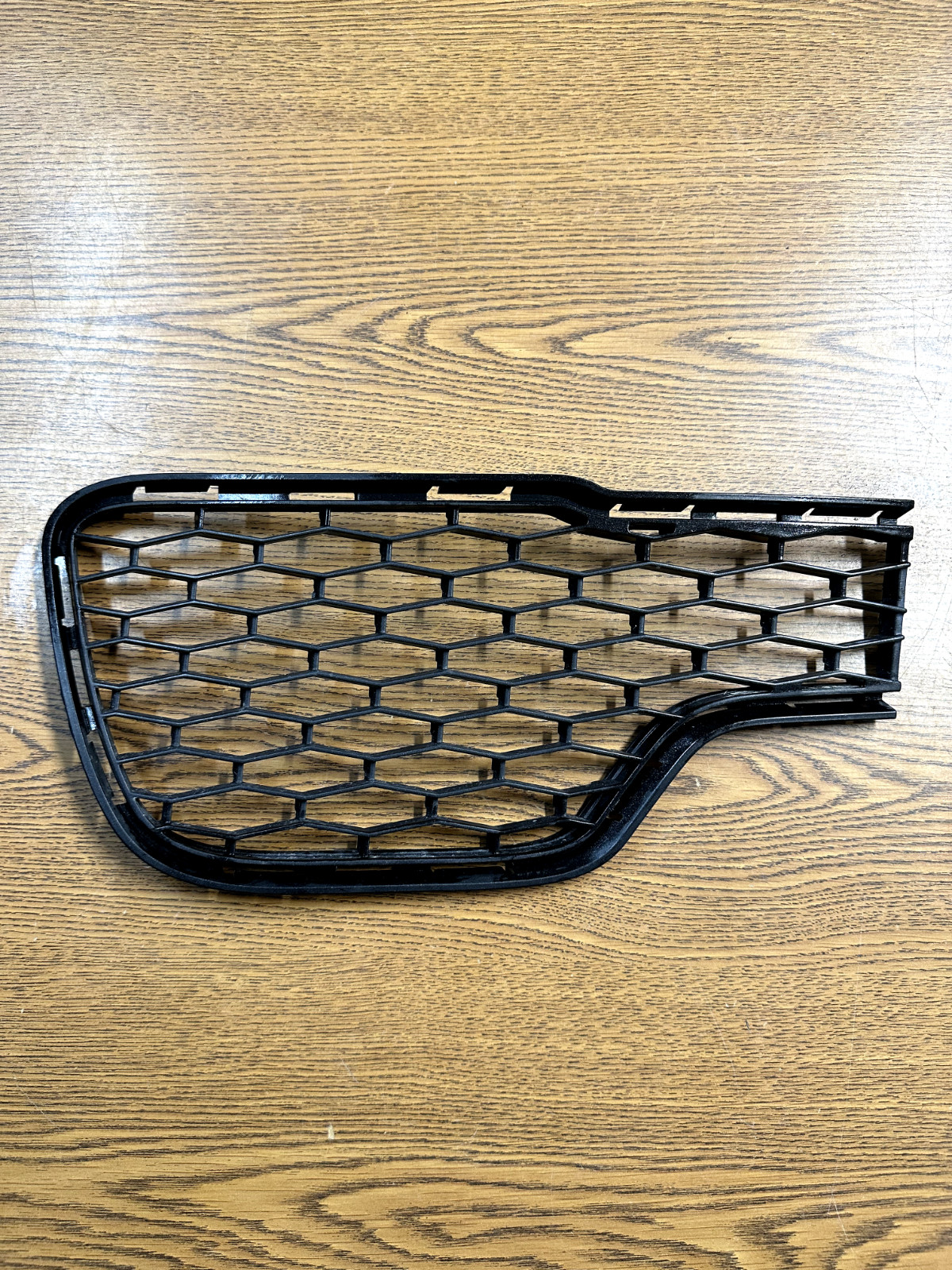 2014-2017 Maserati Ghibli Left Front Bumper Lower Air Vent Grille Trim Panel OEM