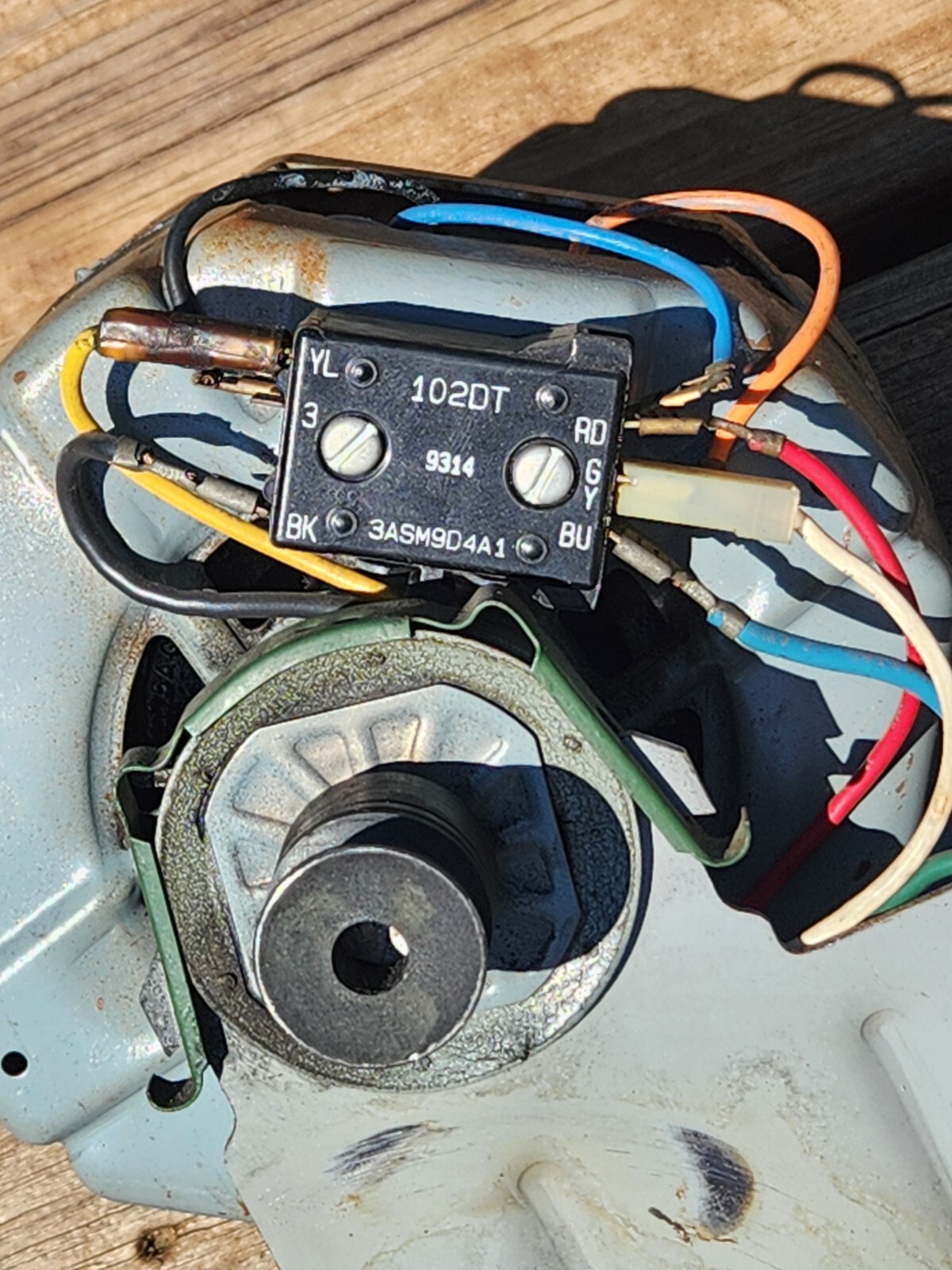 Maytag Electric Dryer Motor, 1/4 H.P., 115 Volt, Wire Harness and