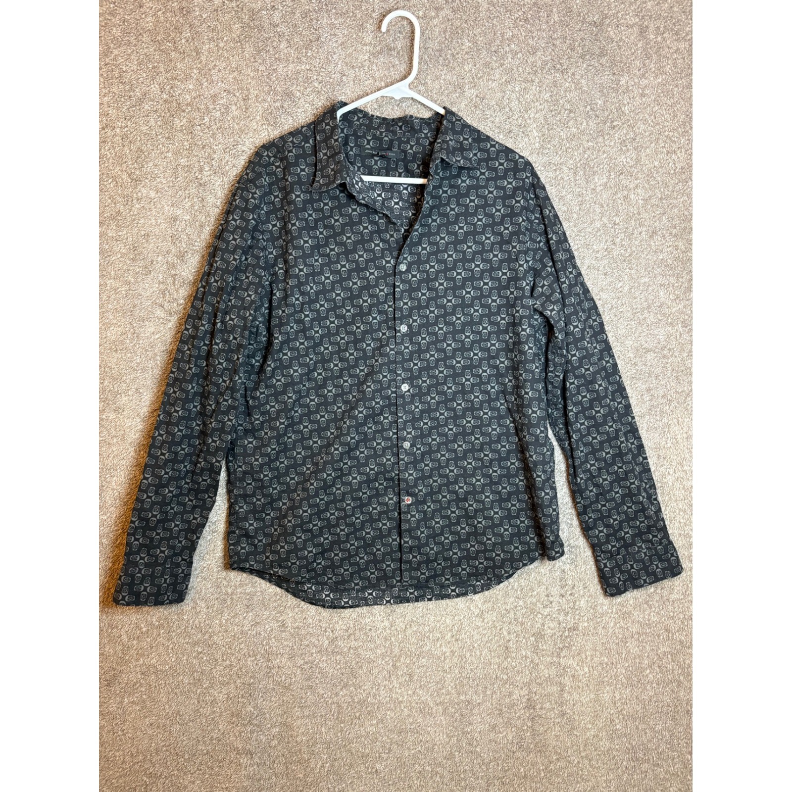 John Varvatos Skull Print Button Down Shirt Men's Size L Black Gray Long Sleeve