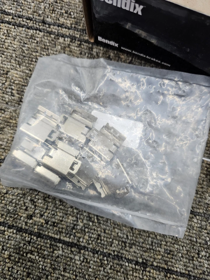 Pastillas de freno de disco traseras de cerámica Bendix SBC2283 STOP para Tesla 3 2017-2024 Foto 3 de 4