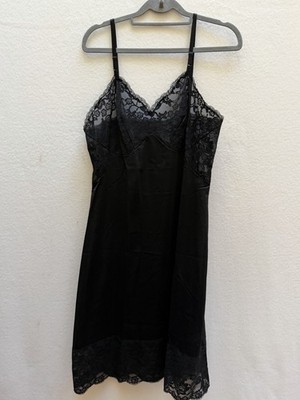 VTG Vanity Fair semi sheer Black Lace Full Slip 36  Mint 