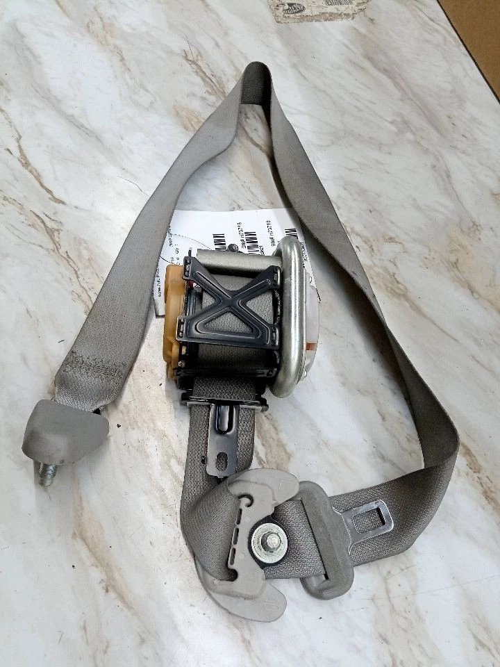 Used Front Left Seat Belt Front fits: 2010 Kia Optima VIN E 5th digit US market Foto 2 de 4