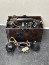 WWII German Feldfernsprecher 33 FF33 Field Telephone Bakelite 1942 Wehrmacht
