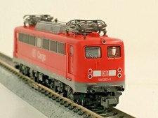 SCALA N FLEISCHMANN PICCOLO LOCOMOTIVA ELETTRICA TEDESCA DB PISTA DI CARICO TESTATA 