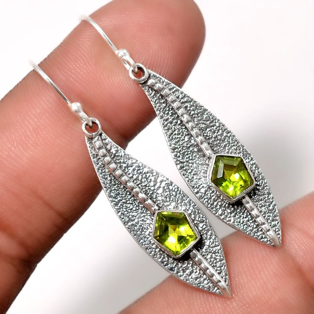 Israeli Design Peridot 925 Sterling Silver Handmade