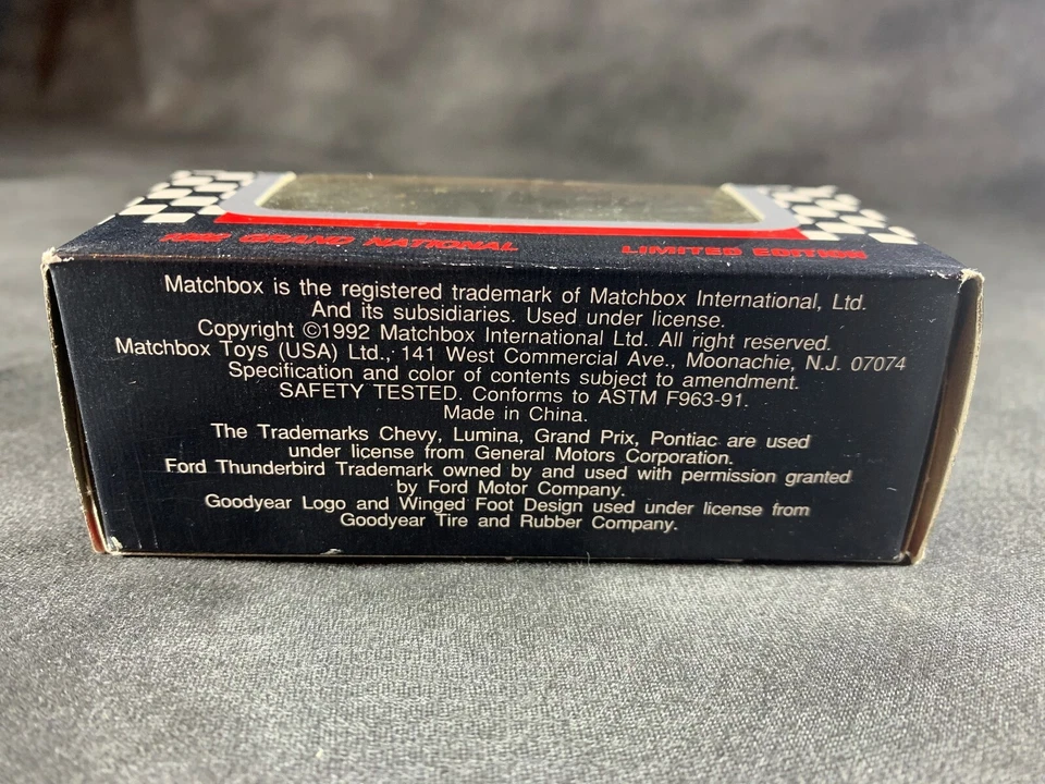 MATCHBOX #29 PHIL PARSONS NASCAR NUEVO EN CAJA 1992 WHITE ROSE WINSTON CUP DIECAST 1:64 Foto 3 de 4