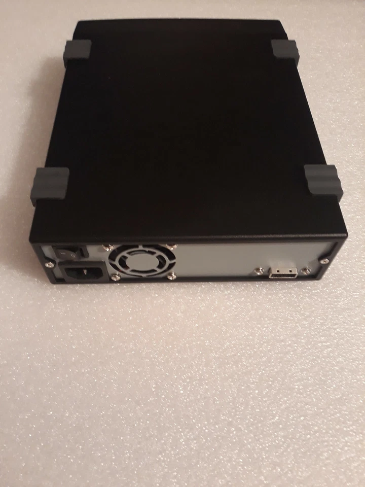 IBM LTO4 half height external SAS Tape Drive ULTRIUM 800/1600GB Generic case - Image 2 of 2