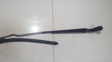 Dodge Grand Caravan 2005 Wiper Blade 24025090, A14130 FR688923-89