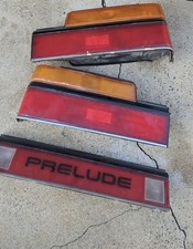 1986 Honda Prelude 2.0 Si Rear Break Lights And Reverse Light Bar