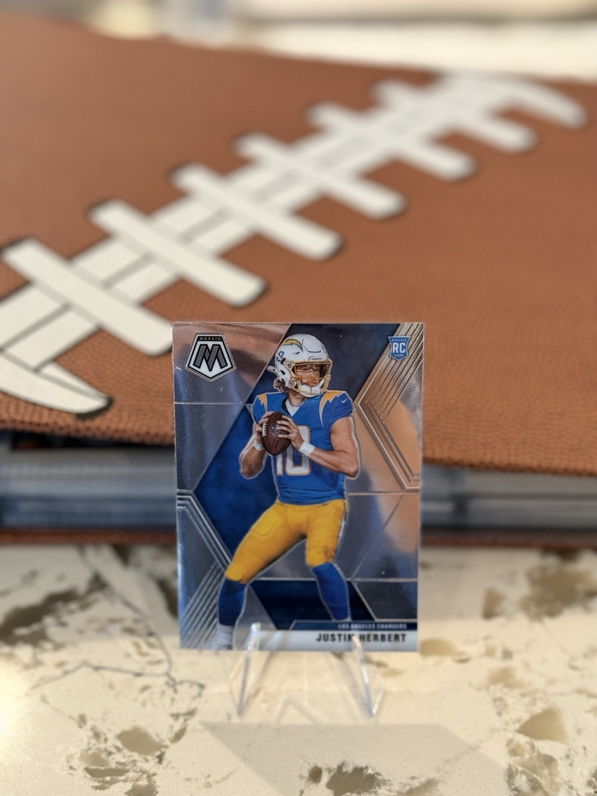 2020 Panini Mosaic - Rookies Justin Herbert #204 (RC)