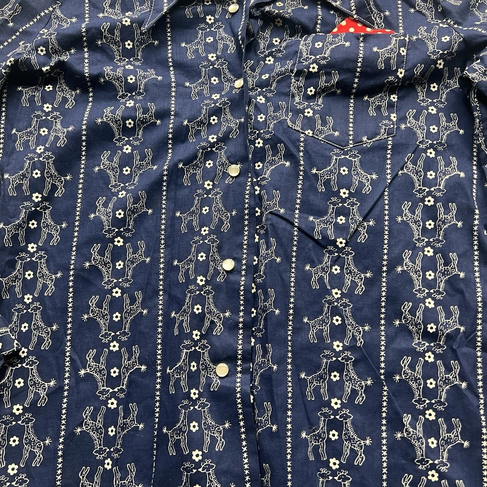Vintage 70s Giraffe Pearl Snap Button Up - Image 2 of 4