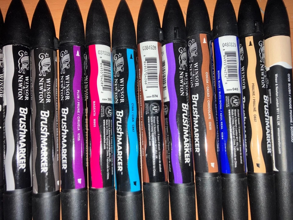 Juego de marcadores de cepillo Winsor & Newton 45 piezas + licuadora y 3 duplicados Foto 4 de 4