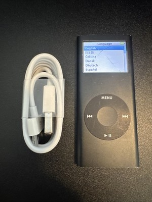 美品　iPod Nano 2nd generation 8GB, Apple iPod nano 2nd Generation Black (8 GB) Bundle - See Pictures