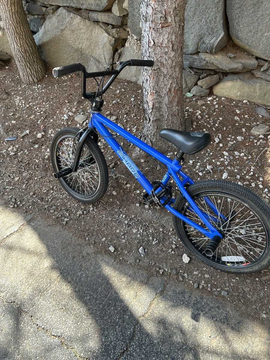 Haro Haro 24 BMX Bike Blue Black 20 in Wheels Pegs BMX Bar No Haro Haro 24 BMX Bike Blue Black 20 in Wheels Pegs BMX Bar No