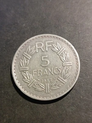 RARE 5 FRANCS 1952 LAVRILLIER ALUMINIUM 9 FERMÉ TTB - Photo 1/2