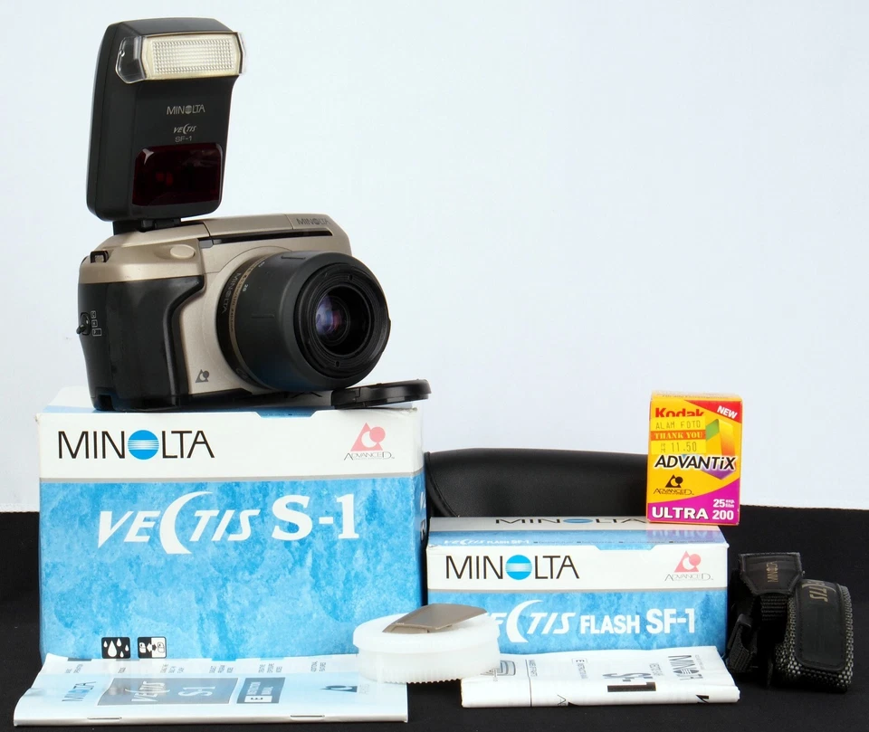 NMIB Minolta Vectis S-1 APS Film AF SLR c/w 28-56mm f/4-5.6 V Lens & Flash Kit - Image 2 of 4