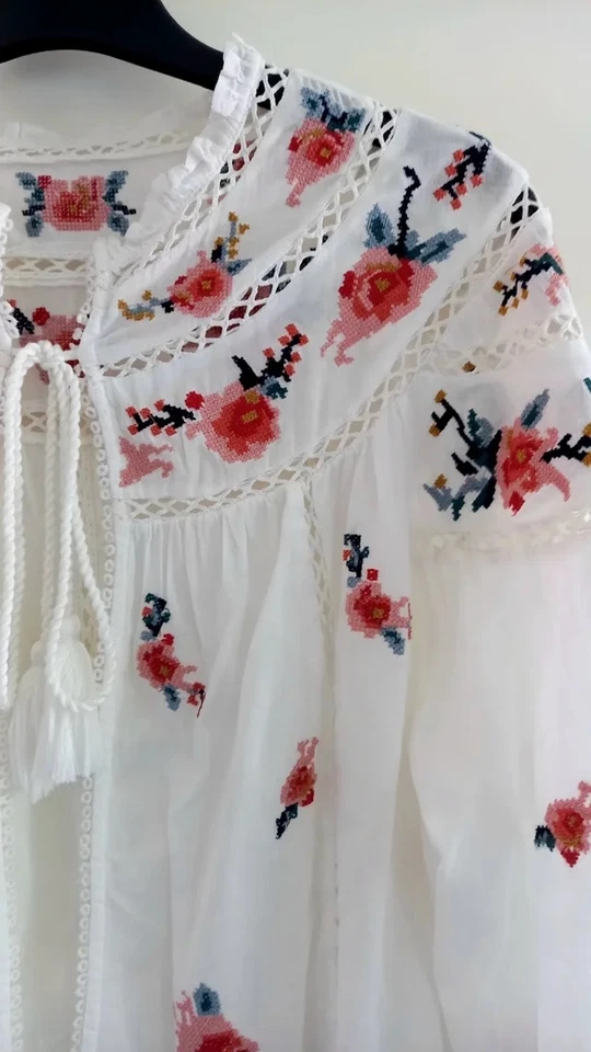 ZARA Top Jacket Small White Embroidered Crochet Cotton Tassel - Image 4 of 4