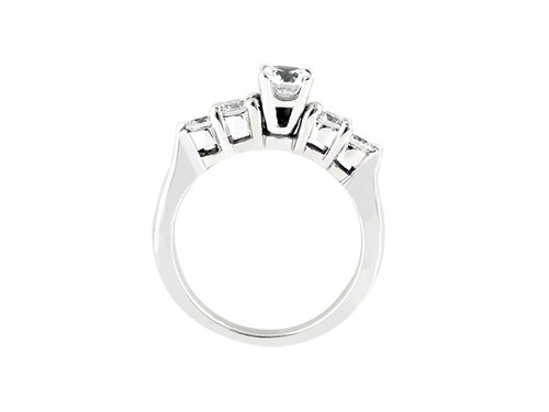 0.70Ct Round Cut Diamond Graduated Diamond Engagement Ring 950 Platinum EF VVS - Picture 3 of 3
